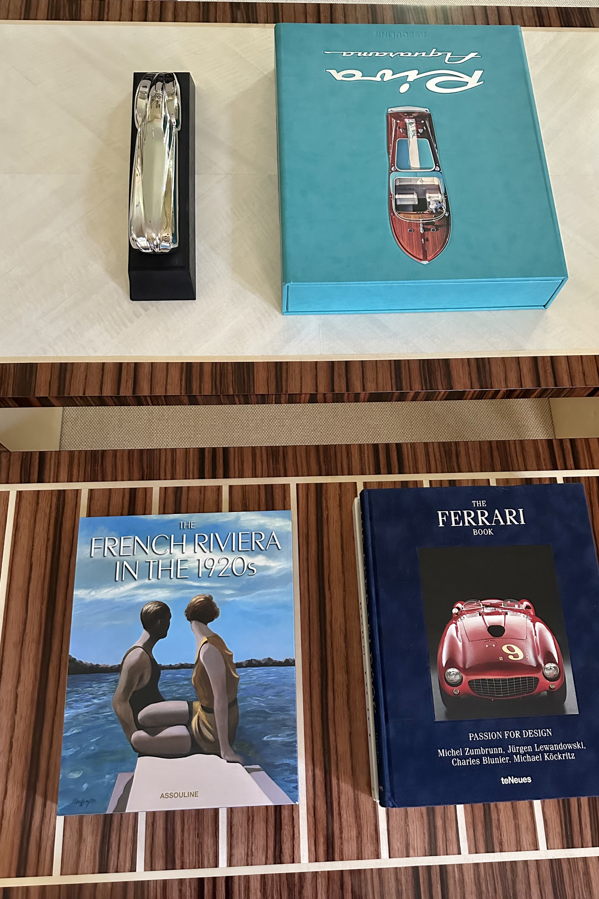 The I-st Deck Coffee Table Set