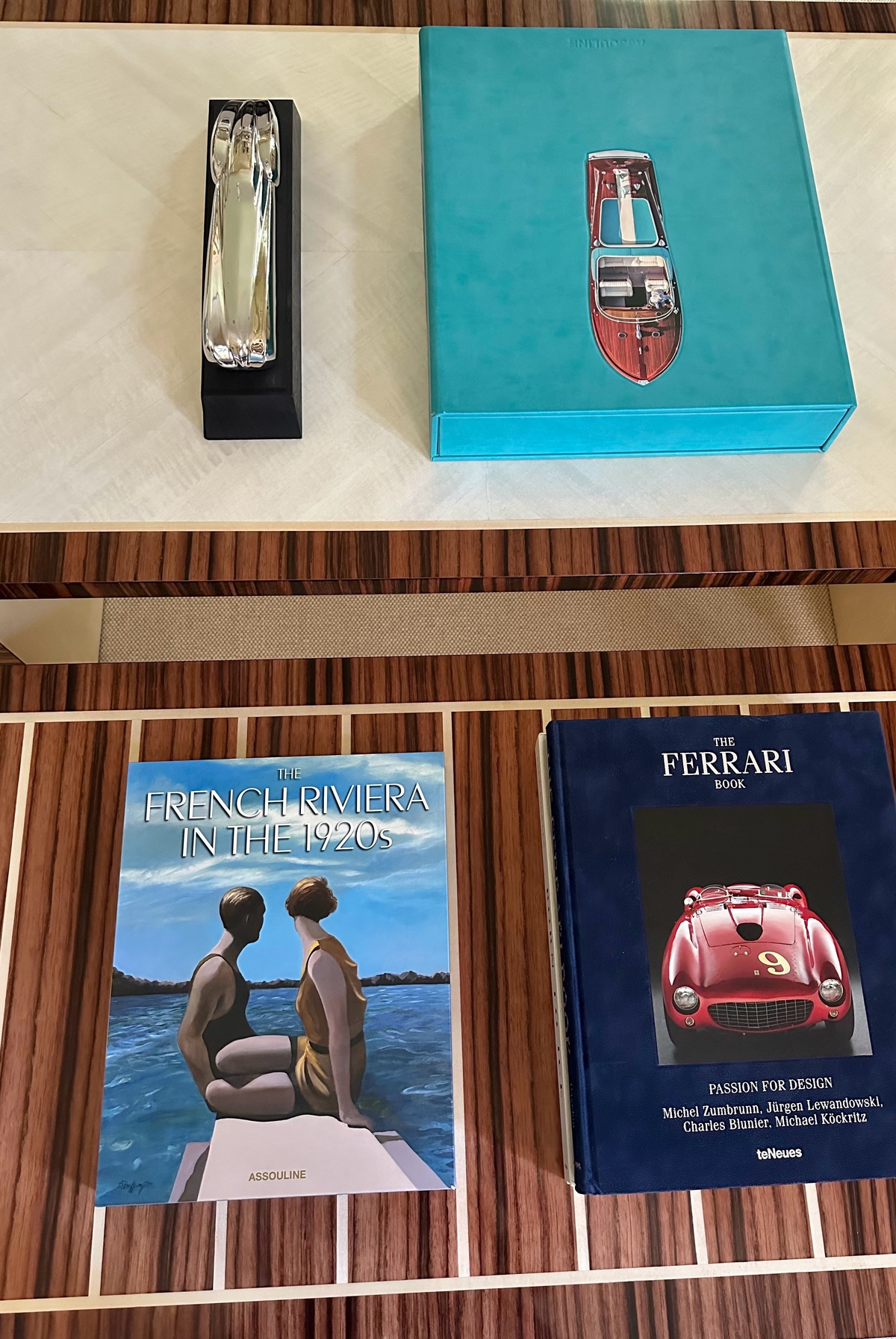 The I-st Deck Coffee Table Set