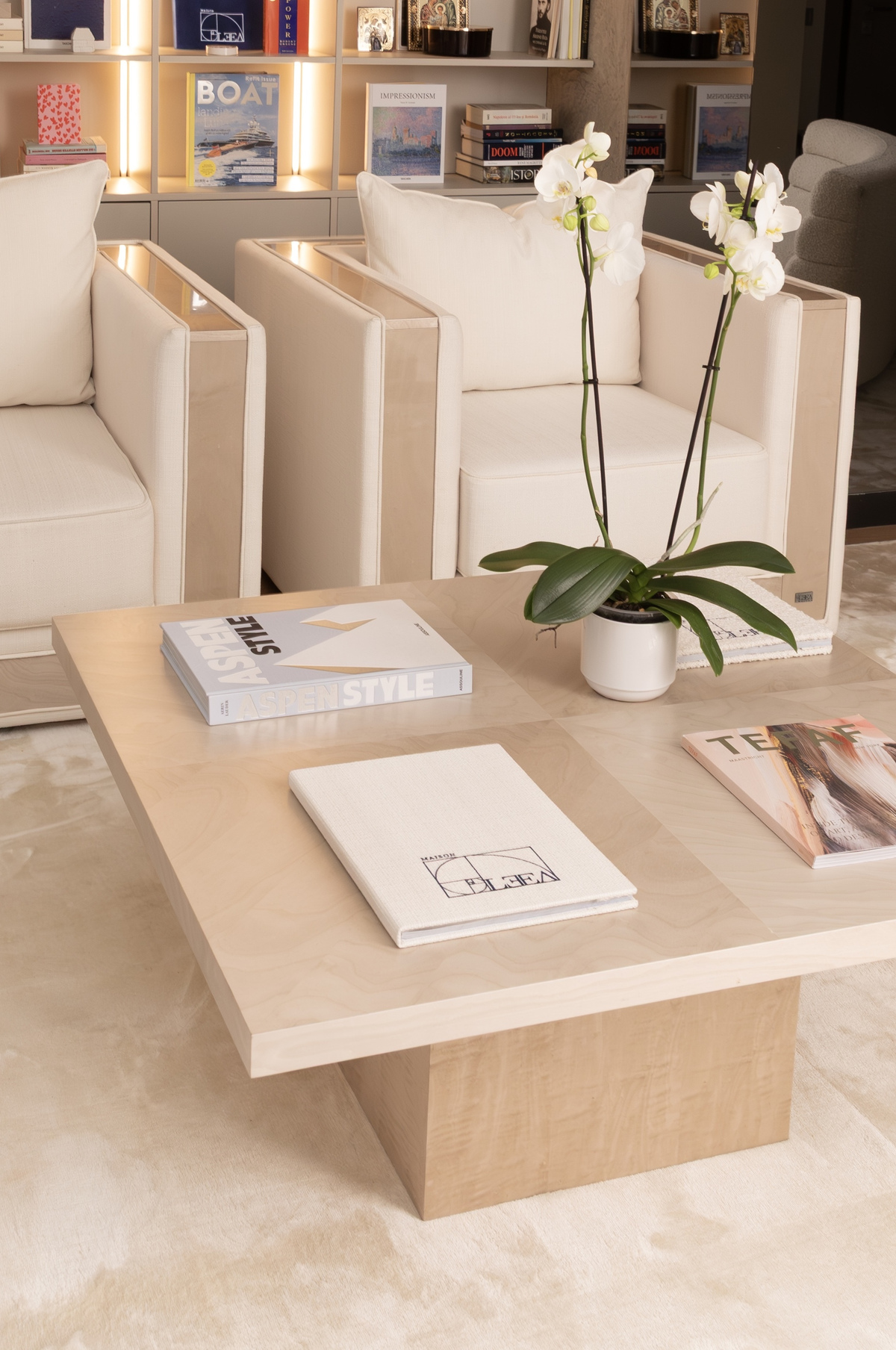 THE FAIR & SQUARE TABLE 